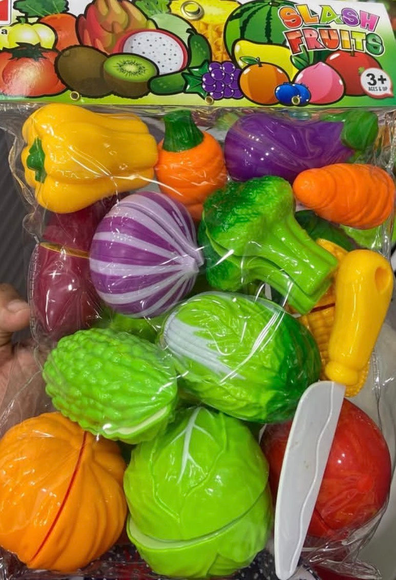 Vegetable cutting set