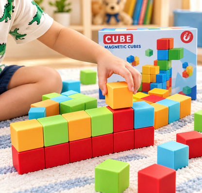 Large Magic cubes - 32 pieces (4.2cm x 4.2cm each)